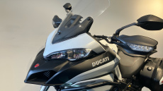 Ducati Multistrada 950 - Red